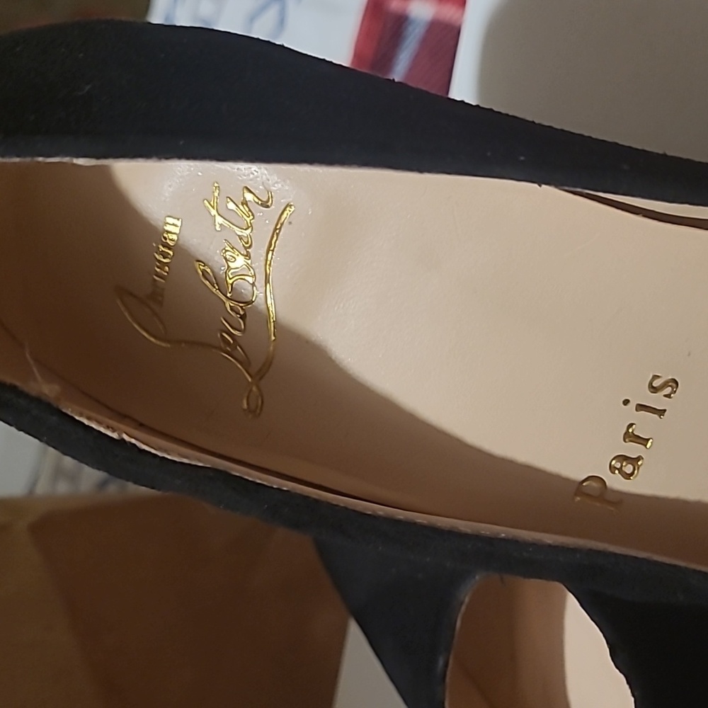CHRISTIAN LOUBOUTIN PUMPS size 41 (9 or 10) - Picture 3 of 6